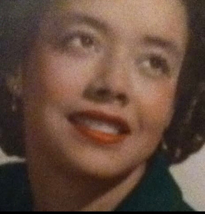 Estelle Hayes